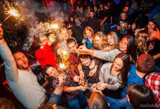 бар руки вверх! фото 1 - ruclubs.ru